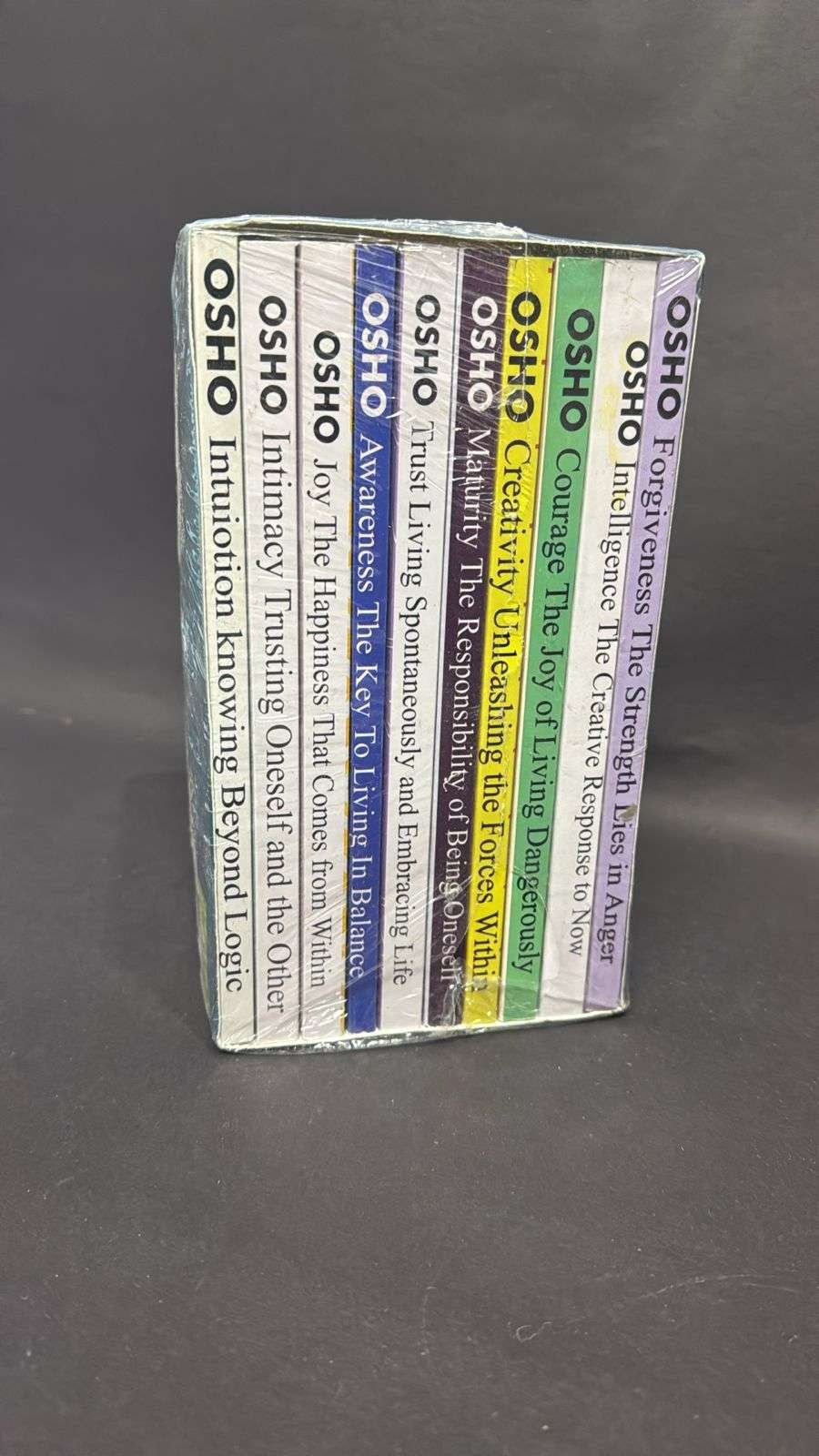 Buy OSHO Set Of 10 Books by Osho (paperback)
