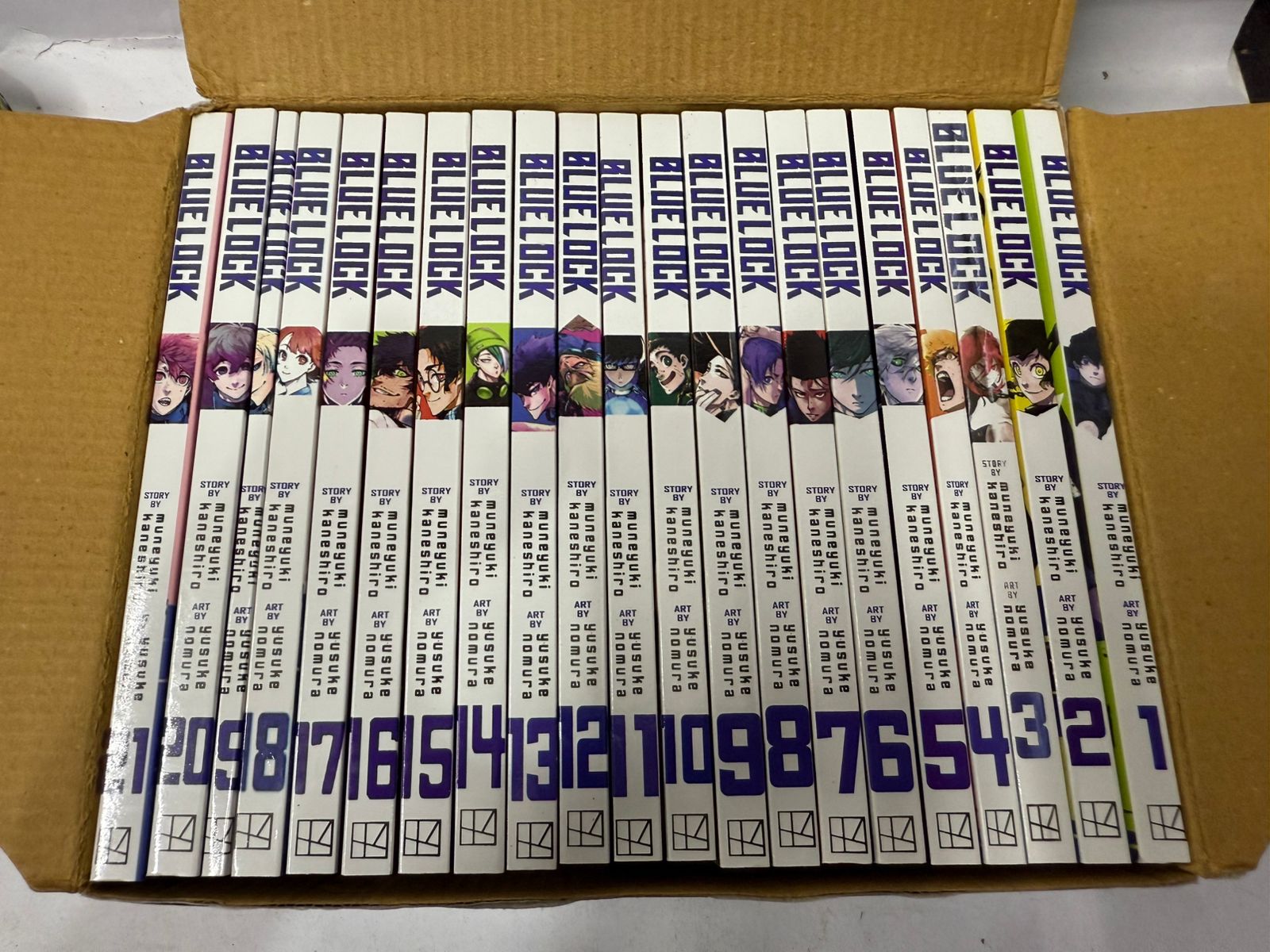 Buy Bluelock box set 01-21 by Yusuke Nomura (Manga)